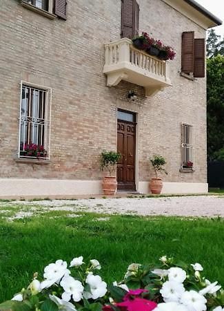 Villa Blanco'S Морчано-ди-Романья Экстерьер фото